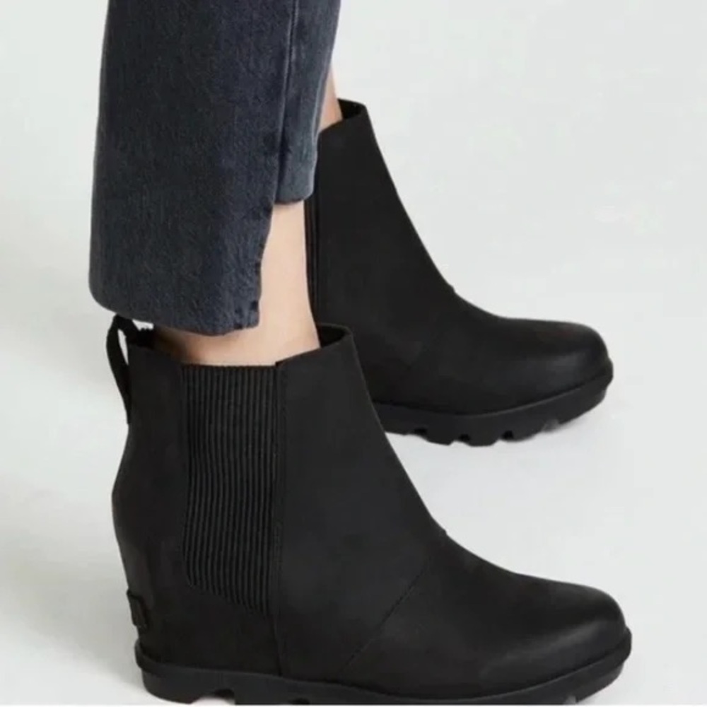 SOREL Joan Rhapsody Wedge Snow Boot | Black | Size 6.5